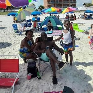 Meet your Posher, Schrieka